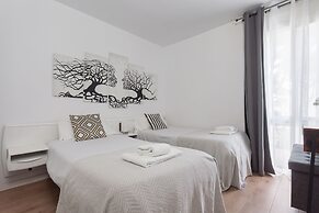 Sybaris Be my Guest Castelldefels