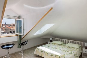 Old Town Sunrise Apartments