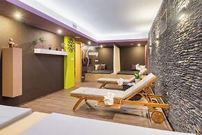 Onyx Luxury