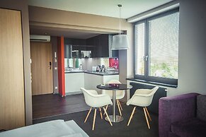 Onyx Luxury