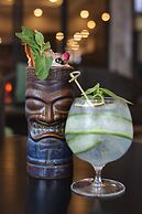 DoubleTree by Hilton Montreal Airport