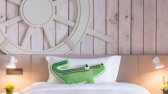 Crowne Plaza Sanya Haitang Bay Resort by IHG