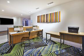 Holiday Inn Express Grand Rapids Airport North by IHG