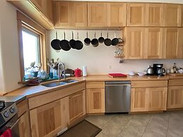 Front Row Bed and Breakfast