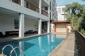 Magenta Hill View 6BR Villa with a Private Pool