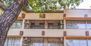 Hotel Nest In, Malad