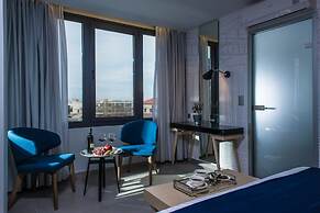 LAVRIS City Suites