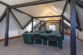 Charney Manor