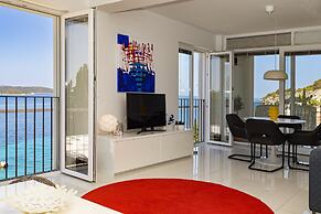 Blue Bay Residence
