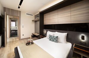 Nish Palace Exclusive Suites