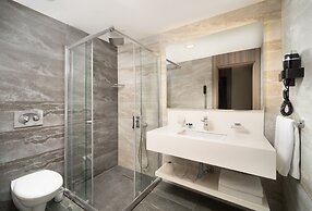 Nish Palace Exclusive Suites