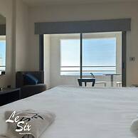 Le Six Resort Hotel