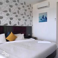 Le Six Resort Hotel