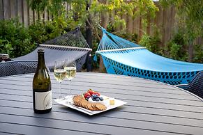 160 Steps from Yallingup Beach