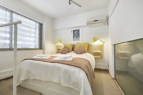 Chloe Boutique Apartments