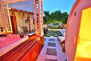 Ventoura Studios & Apartments