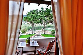 Ventoura Studios & Apartments