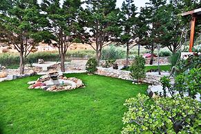 Ventoura Studios & Apartments