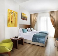 The White Orient Hotel