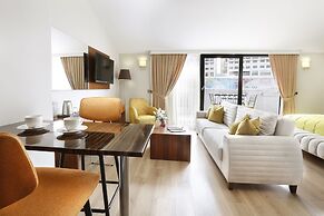 The White Orient Hotel