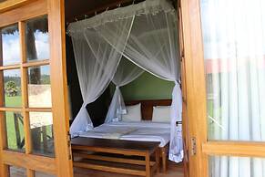 Lake Chahafi  Resort