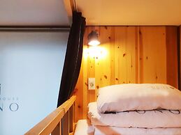 Casual House SONO Guest House - Hostel