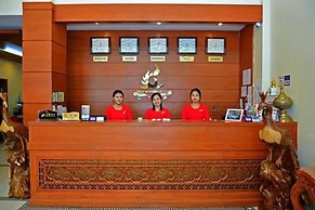 Gold Yadanar Hotel