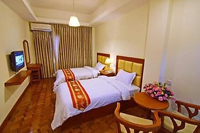 Gold Yadanar Hotel