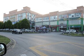 Natol Homestay - LA Tabuan Jaya