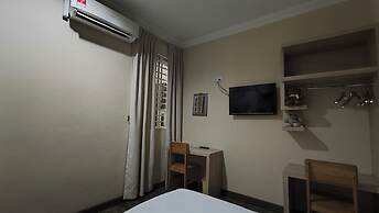 Natol Homestay - LA Tabuan Jaya