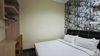 Natol Homestay - LA Tabuan Jaya