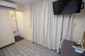 Natol Homestay - Paris BDC