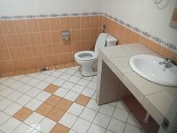 Natol Homestay - Kuching Home Penthouse Airport Road