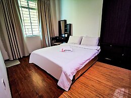 Natol Homestay - Kuching Home Penthouse Airport Road
