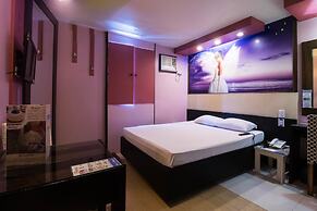 Hotel DreamWorld Las Pinas