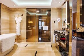 Vaya International Hotel