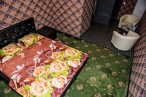 Hotel Plus