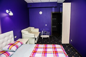 Hotel Plus