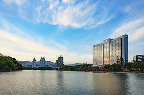 Fuzhou Lakeside Hotel