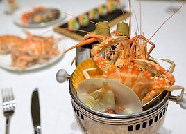 Fuzhou Lakeside Hotel