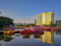 Fuzhou Lakeside Hotel