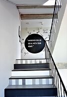 Bedspread Hostel - Adults Only