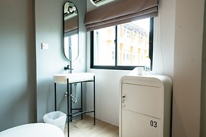 Bedspread Hostel - Adults Only