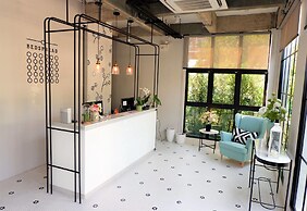 Bedspread Hostel - Adults Only