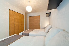 Grandouce Namba-Nishi