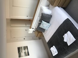 Charles Hope Apartments Southampton