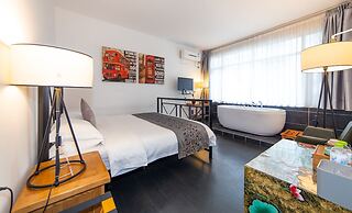 Humble Inn Boutique Residence