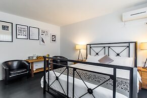 Humble Inn Boutique Residence