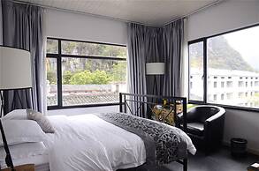 Humble Inn Boutique Residence