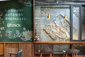 Humble Inn Boutique Residence